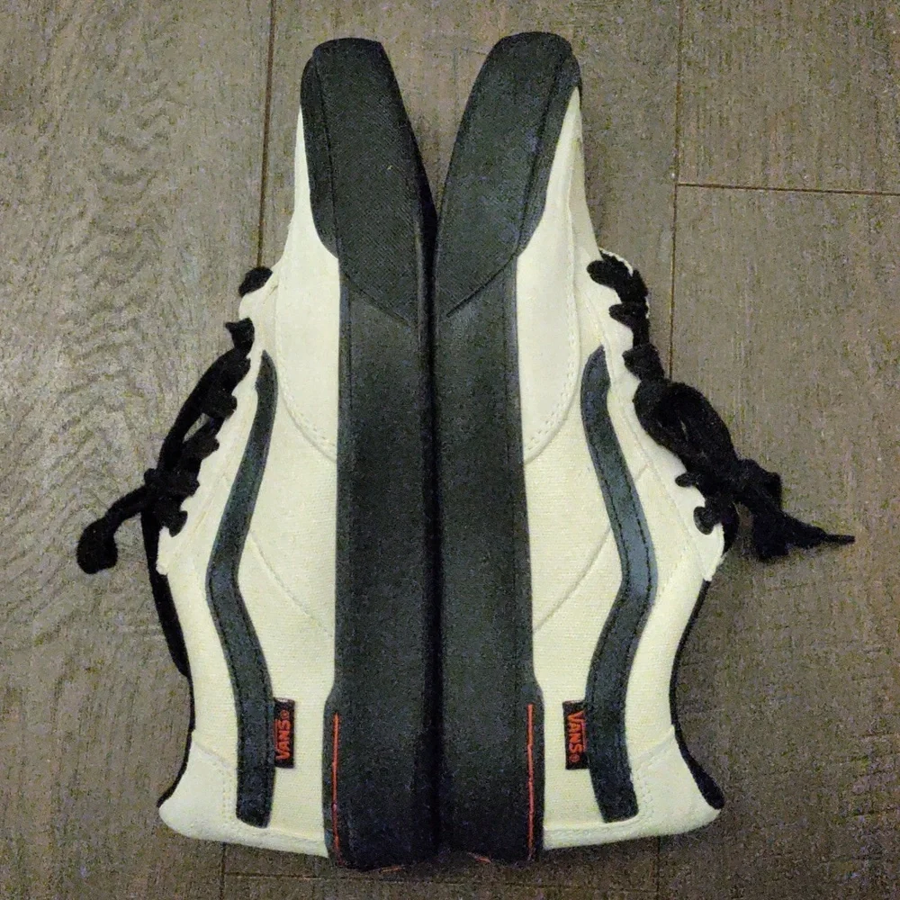 Vans Berle Pro, Antique White/Black Sneakers_5